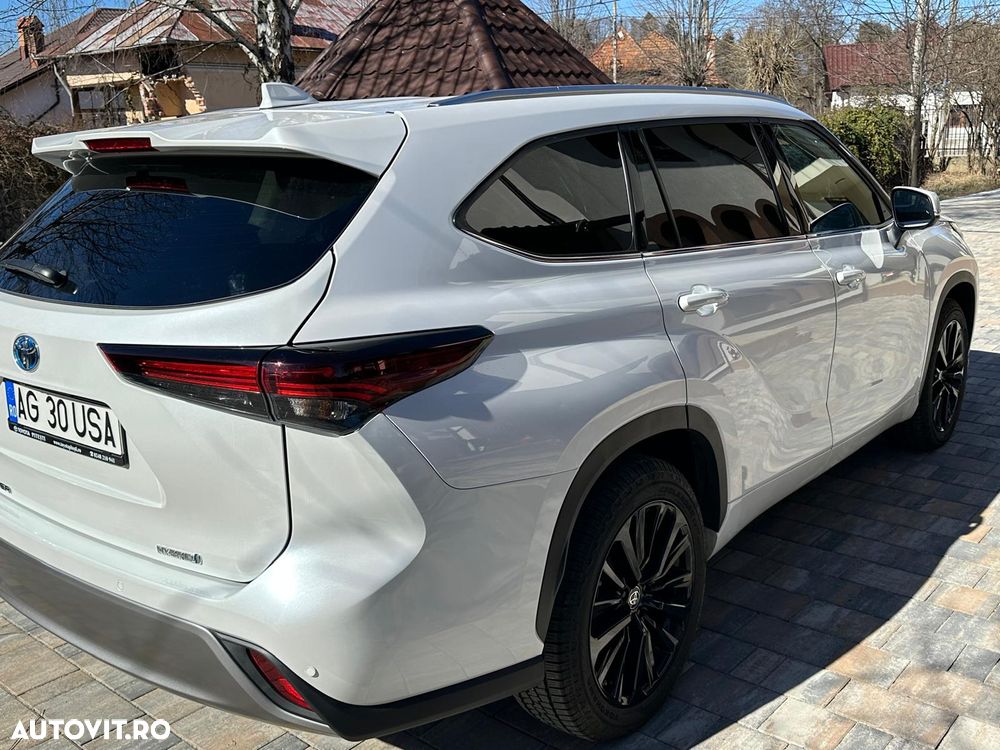 Toyota Highlander 2.5 L Dynamic Force 248CP Luxury Pearly - 19