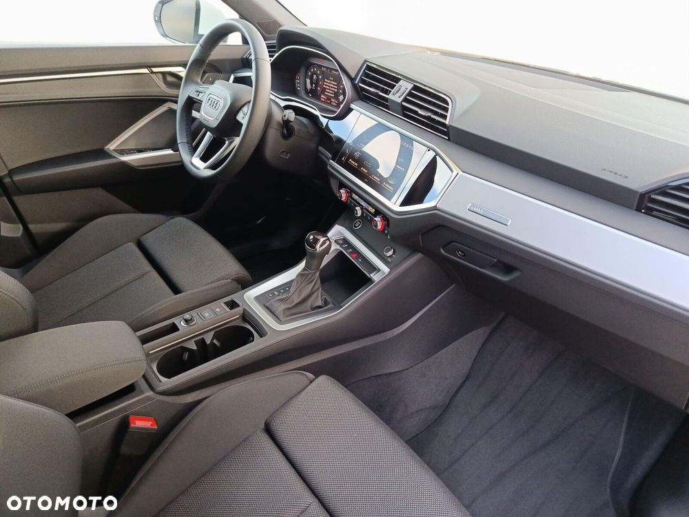 Audi Q3 Sportback TFSI mHEV 110 kW S tronic - 17