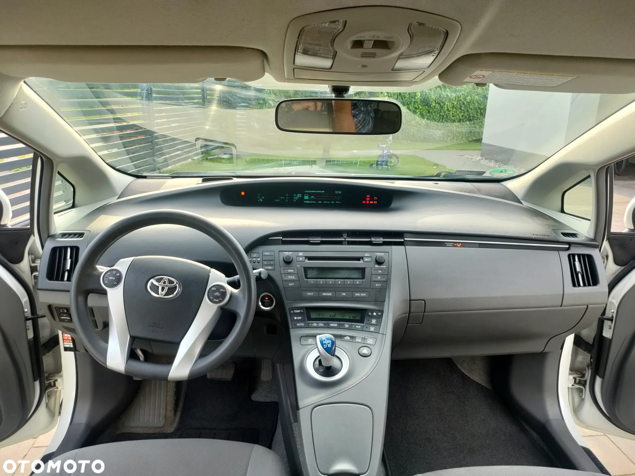 Toyota Prius 1.8 HSD Active - 15