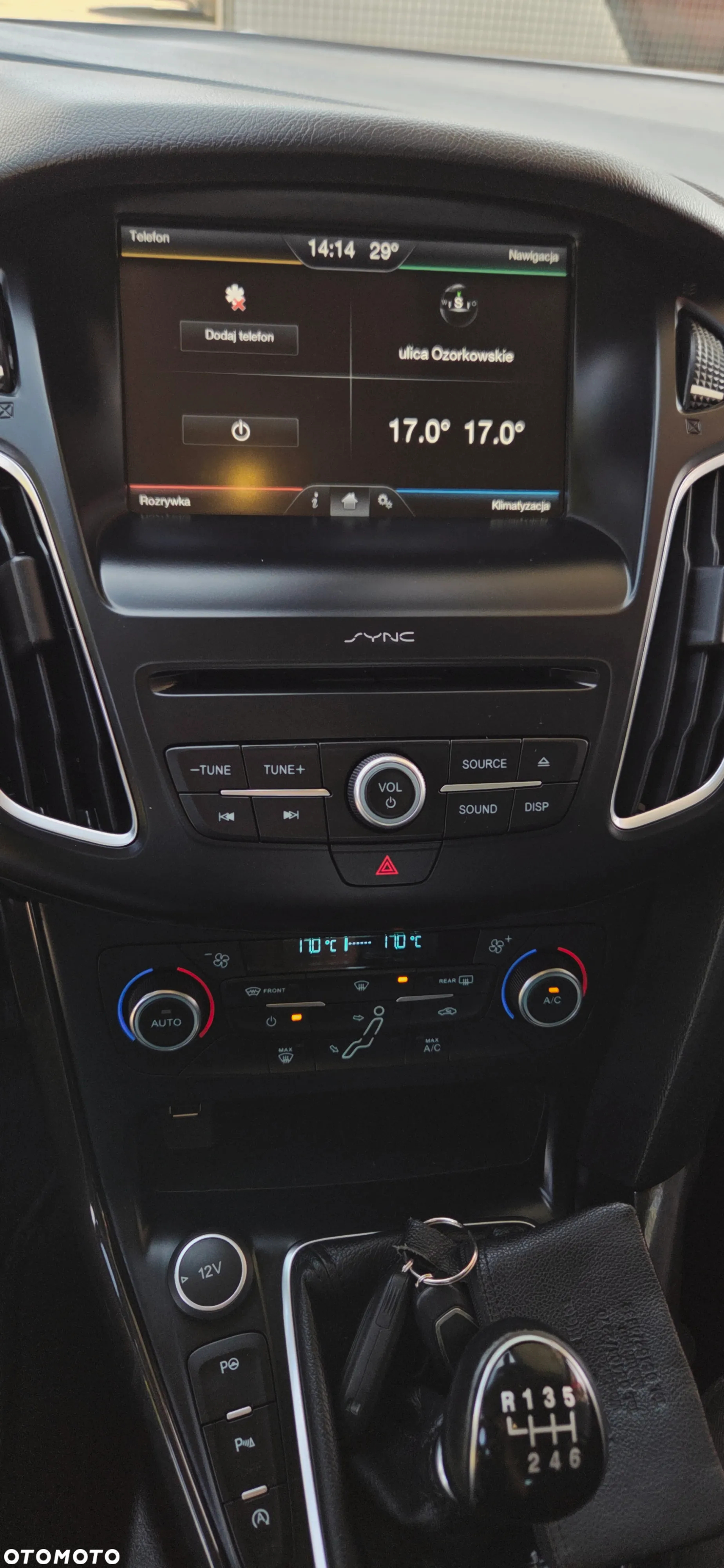 Ford Focus Turnier 1.6 EcoBoost Start-Stopp-System Titanium - 24