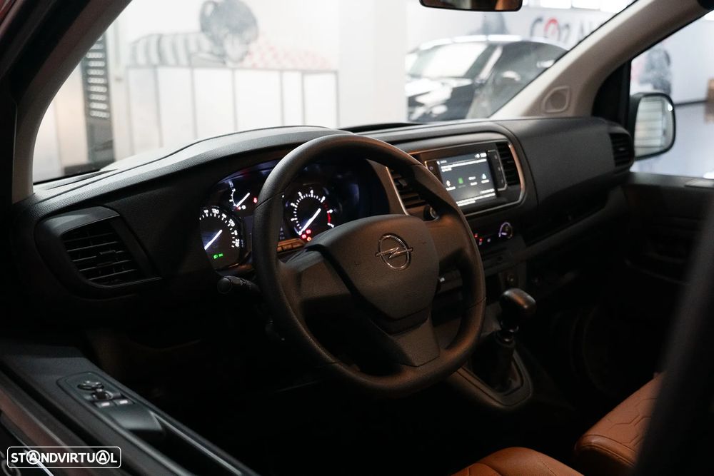 Opel Vivaro 1.5 CDTi L2H1 Essentia Inc - 14