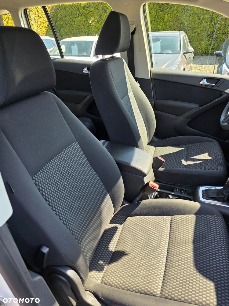 Volkswagen Tiguan - 17