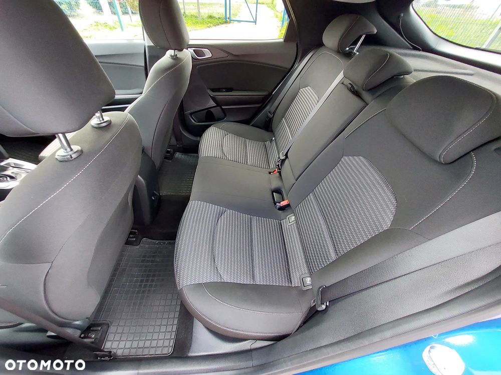 Kia XCeed 1.5 T-GDI M DCT - 12