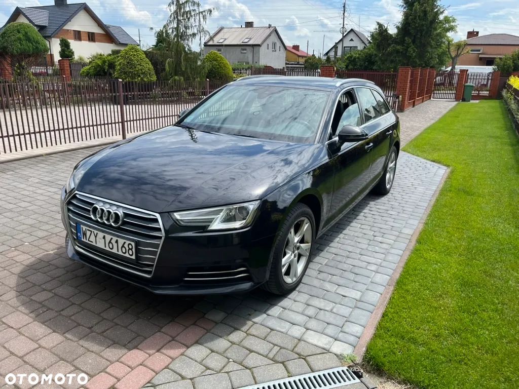 Audi A4 - 1
