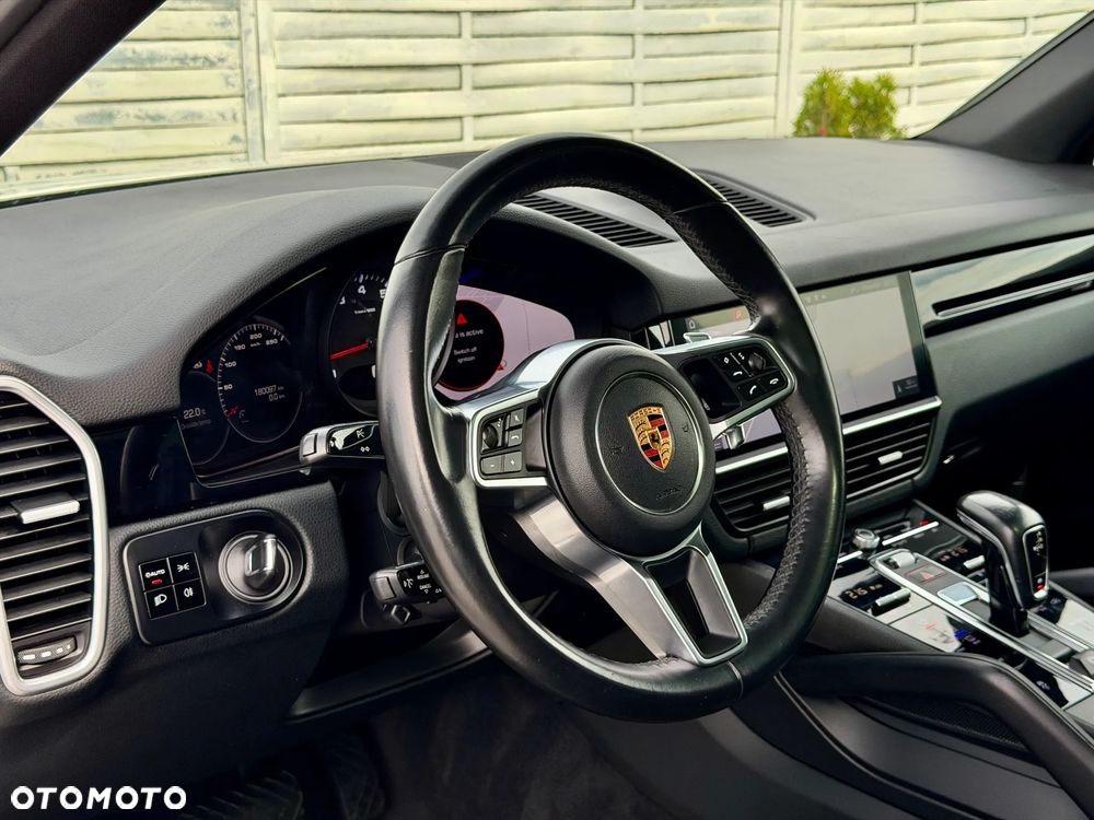 Porsche Cayenne Tiptronic S - 10