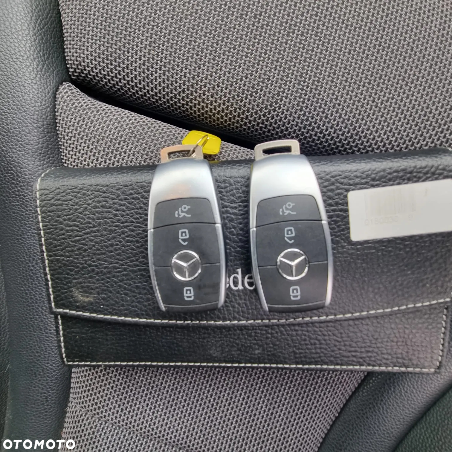 Mercedes-Benz Klasa C 220 d 4MATIC 9G-TRONIC - 13