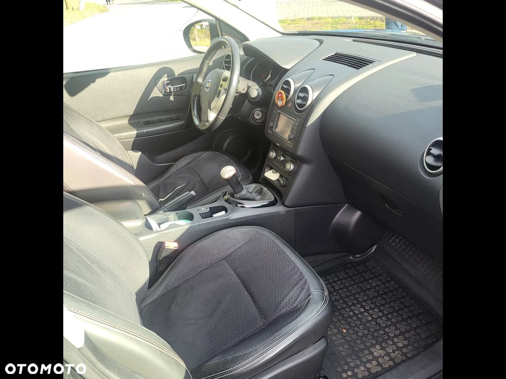 Nissan Qashqai - 13