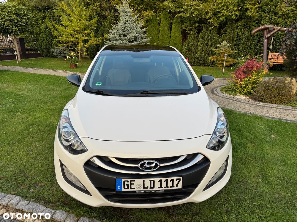Hyundai i30 - 30