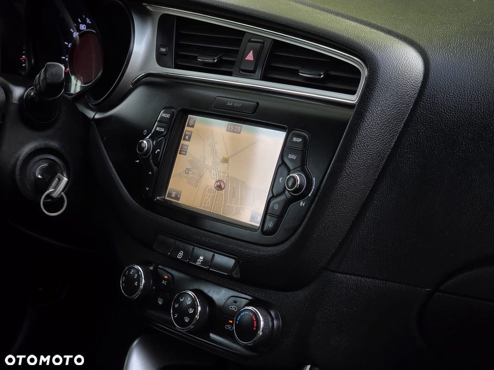 Kia Ceed 1.6 GDI Edition 7 - 15