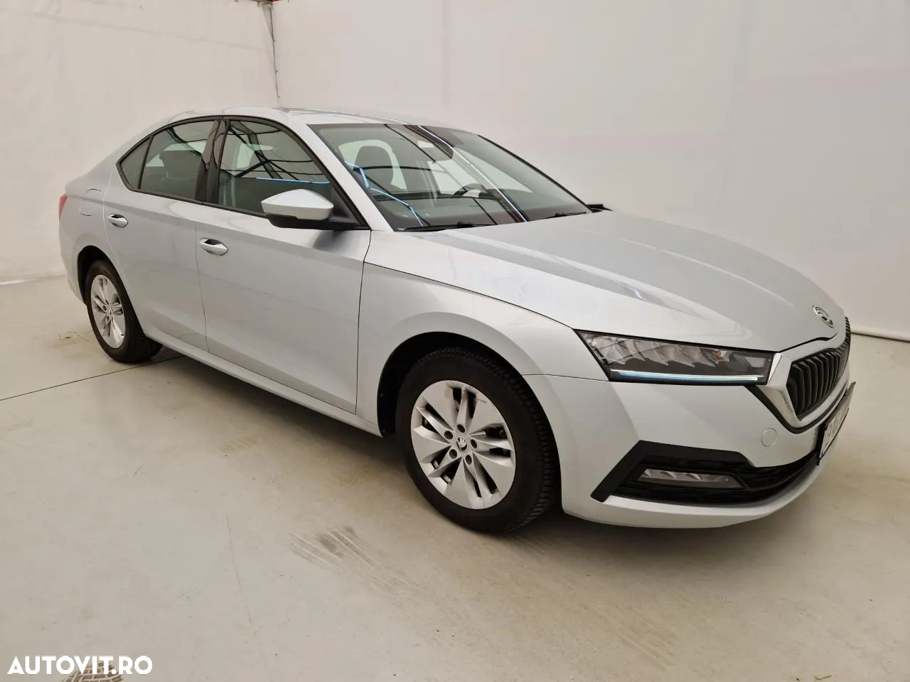 Skoda Octavia 2.0 TDI DSG Ambition - 2