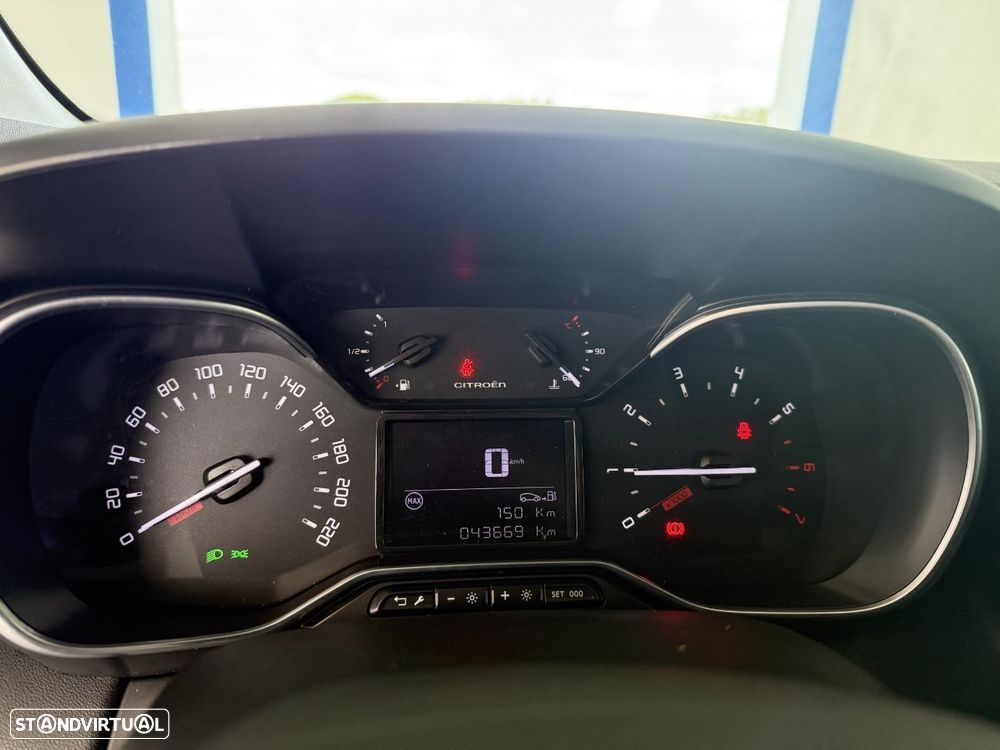 Citroën C3 Aircross 1.2 PureTech Shine Pack - 13