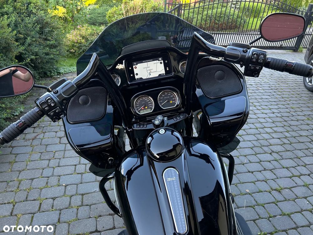 Harley-Davidson Touring Road Glide - 6