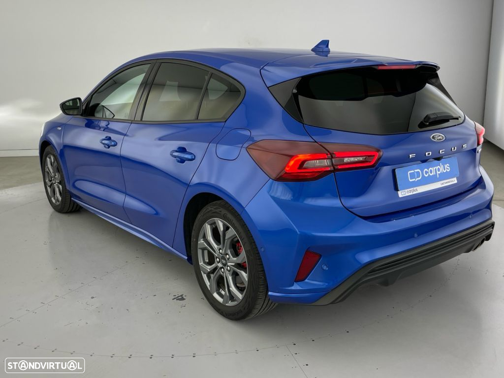 Ford Focus 1.0 EcoBoost MHEV ST-Line X - 26