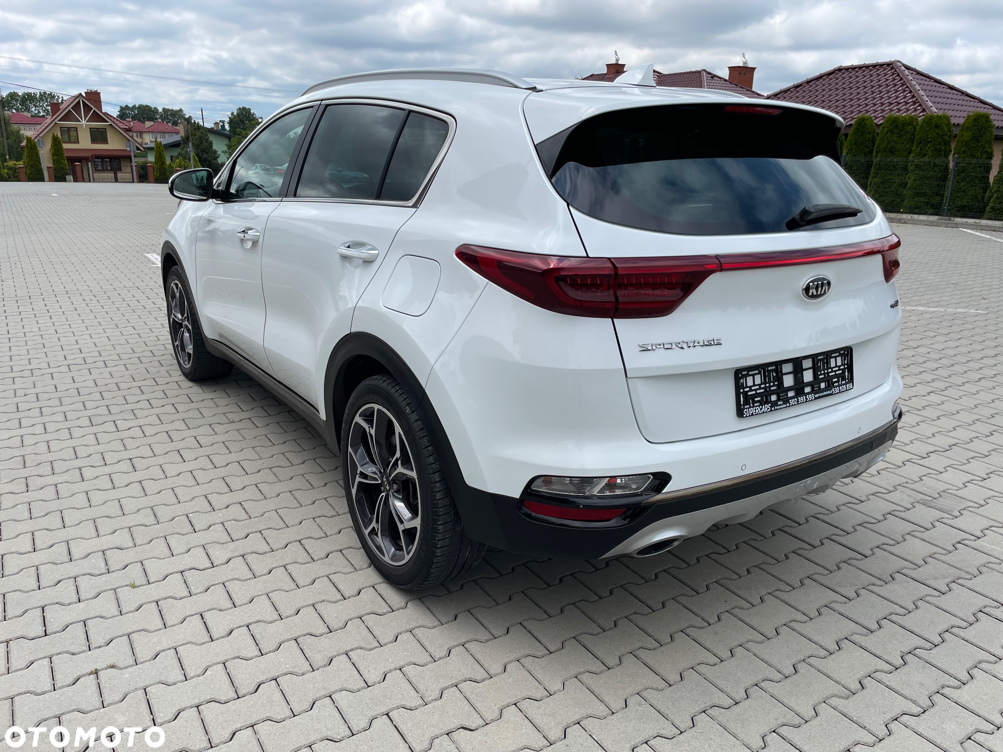 Kia Sportage 1.6 CRDI AWD Eco-Dynamics+ (48V M-H) DCT GT-Line - 8