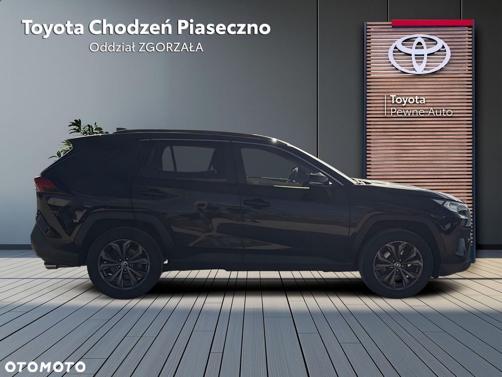 Toyota RAV4 - 7