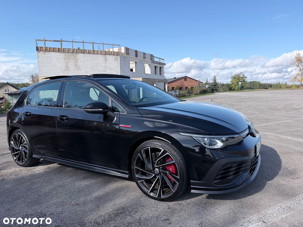 Volkswagen Golf - 20