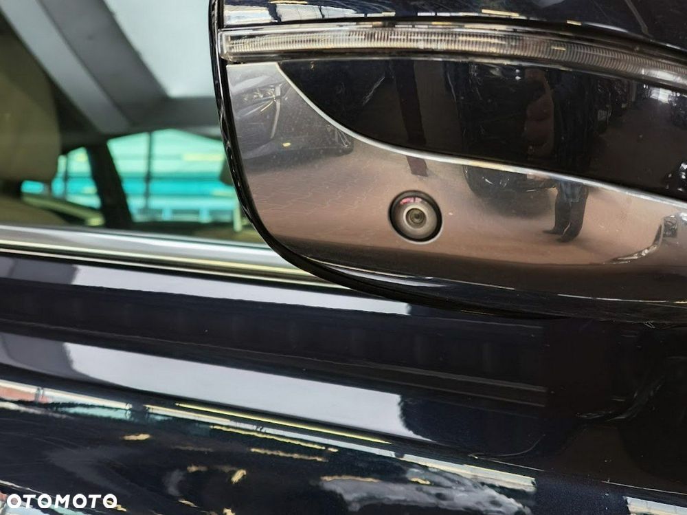 BMW Seria 7 - 8