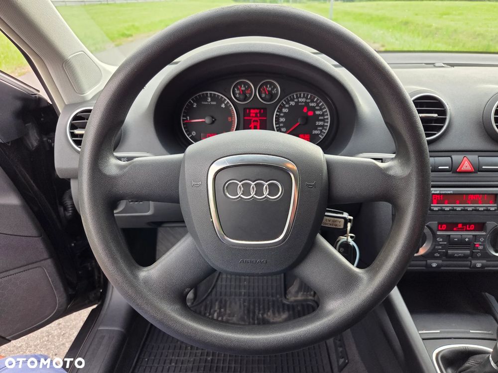 Audi A3 Sportback 1.9 TDI Ambition - 15