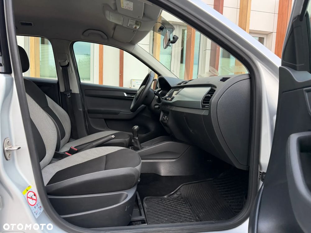 Skoda Fabia 1.0 TSI Active - 11