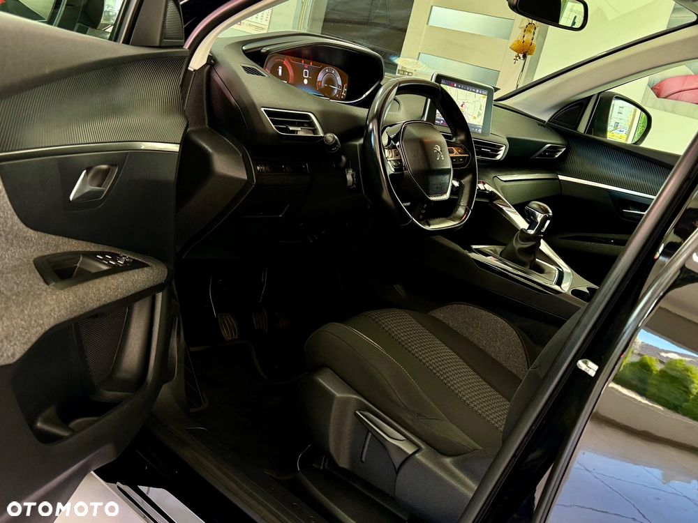 Peugeot 3008 1.6 BlueHDi Allure S&S - 33