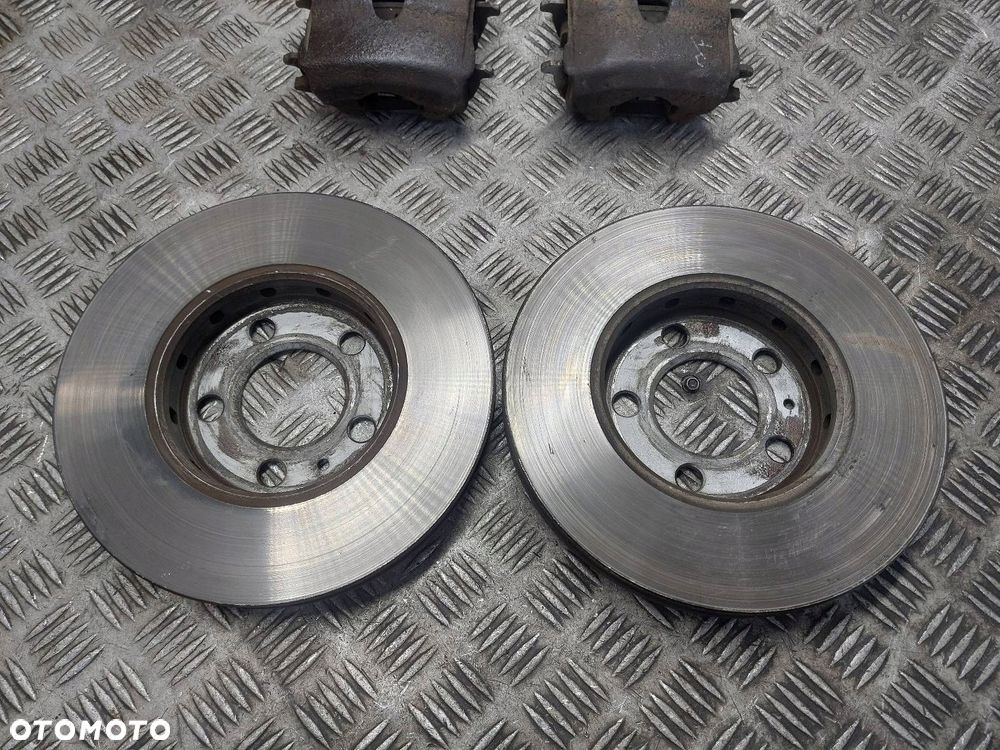 TARCZE HAMULCOWE PRZÓD + KLOCKI + ZACISKI SKODA FABIA I 1.2 6V - 3