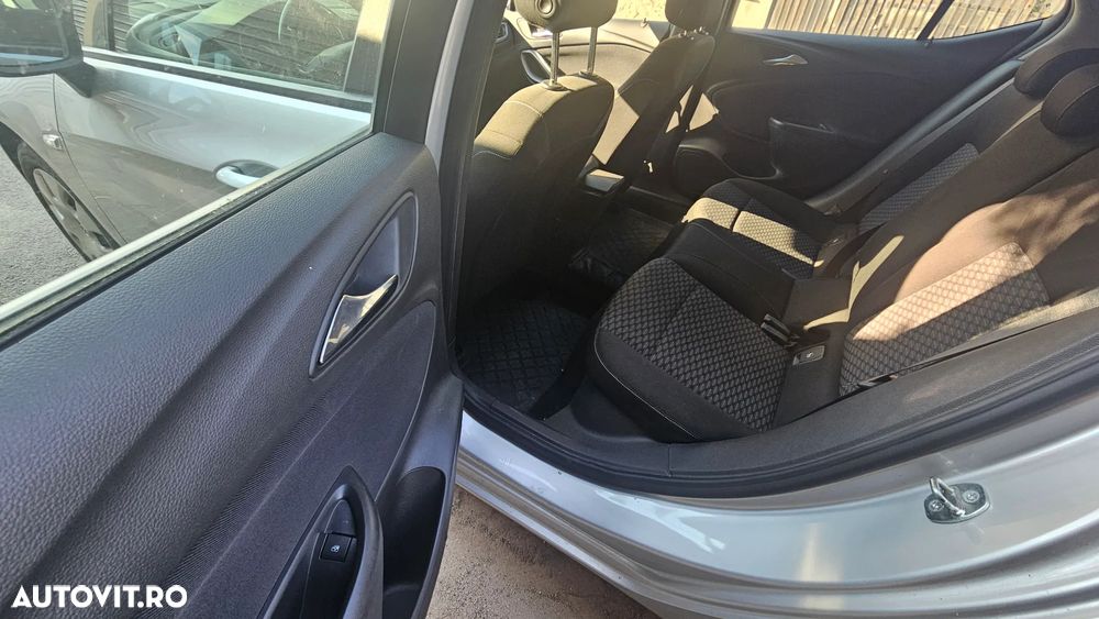 Opel Astra 1.4 Turbo ECOTEC Enjoy - 8
