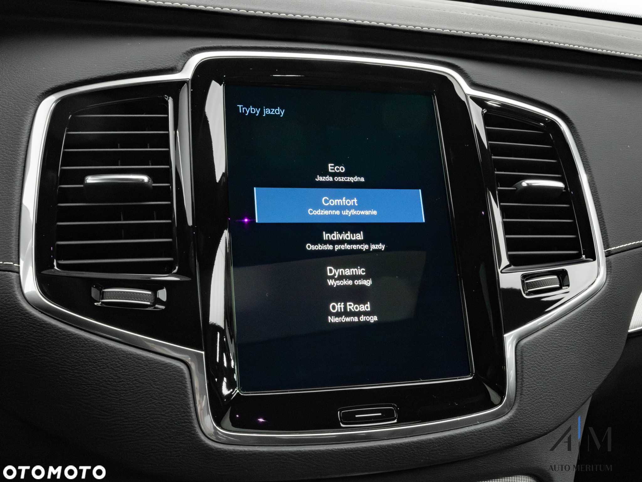 Volvo XC 90 B5 D AWD Ultimate Dark - 27