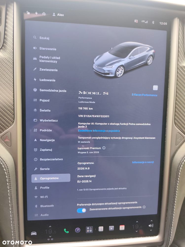 Tesla Model S Performance - 16