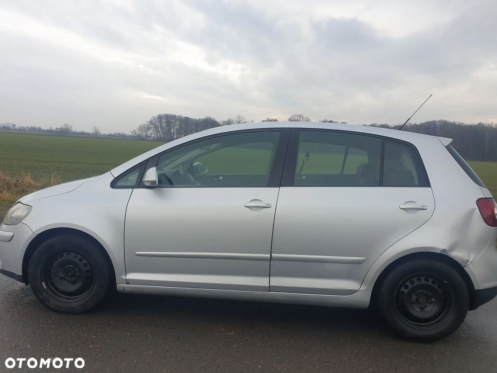 Volkswagen Golf Plus 1.9 TDI Comfortline - 9