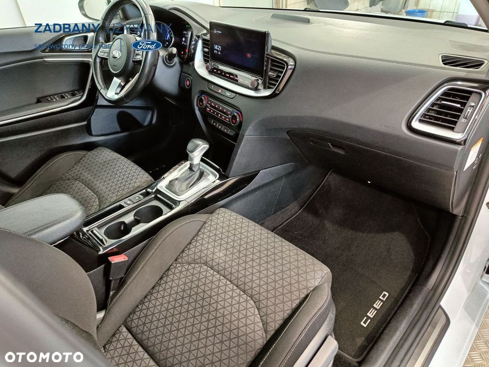 Kia Ceed 1.6 GDI PHEV L DCT - 14