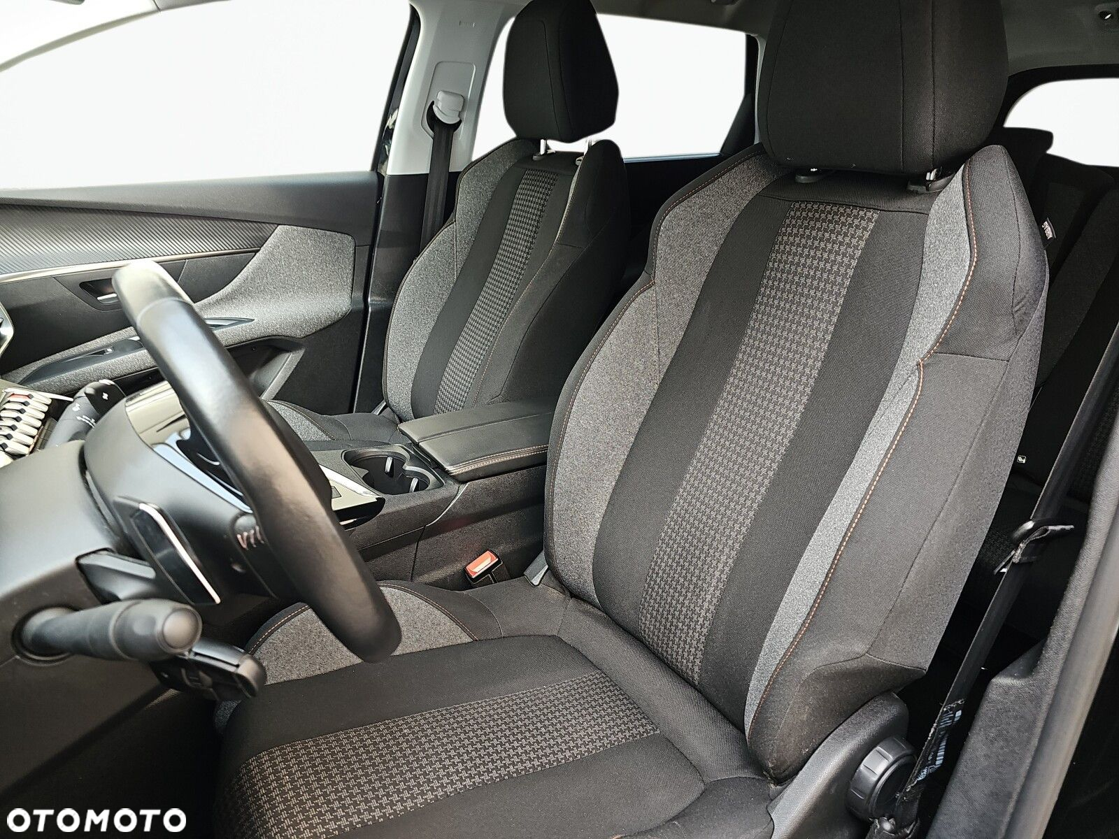 Peugeot 5008 - 13