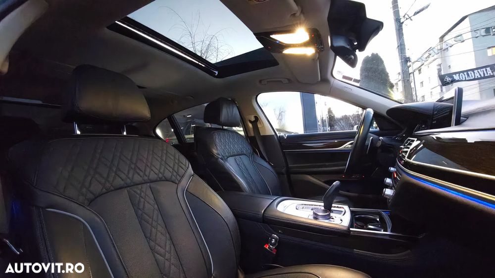 BMW Seria 7 745Le xDrive AT PHEV - 17