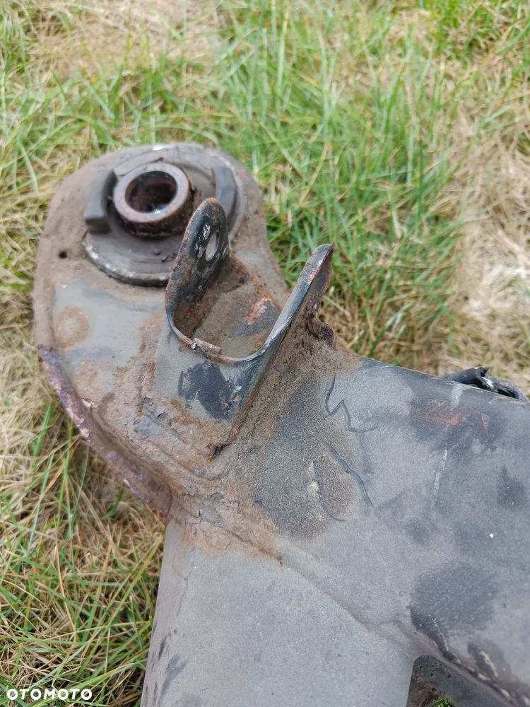 MERCEDES W203 W209 CLK NIE ZGNITE SANKI TYLNE Tył ŁAWA WÓZEK kołyska belka 2033504604 - 3