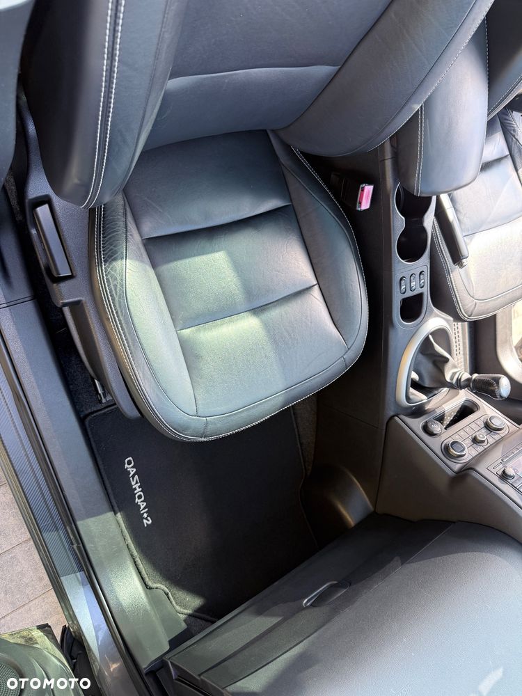 Nissan Qashqai 2.0 Tekna - 24