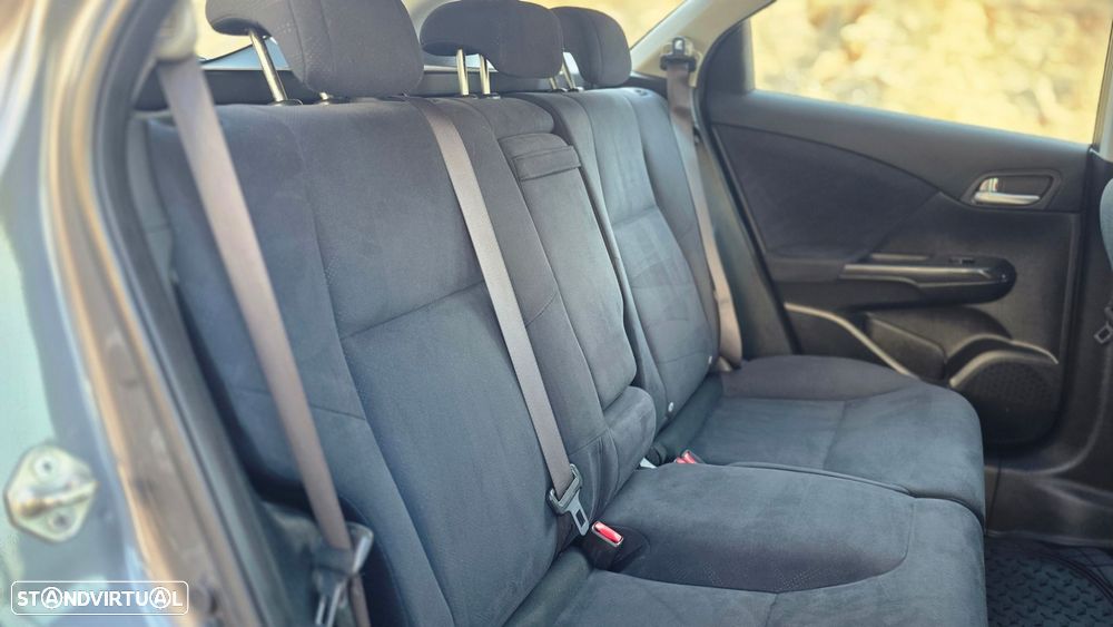 Honda Civic Tourer 1.6 i-DTEC Lifestyle - 30