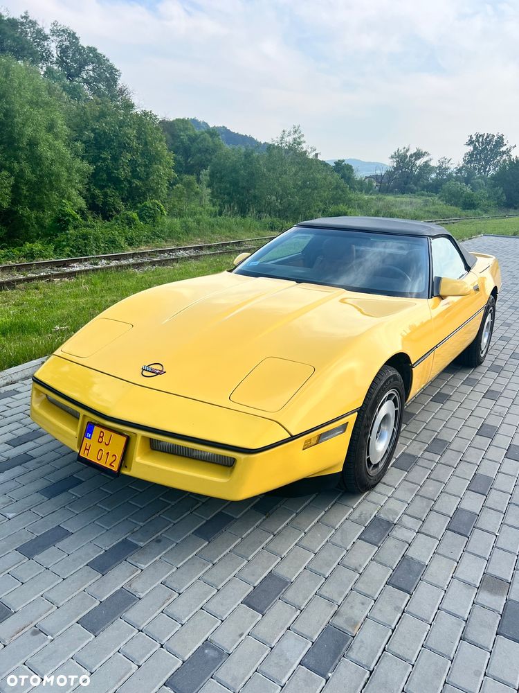 Chevrolet Corvette - 14