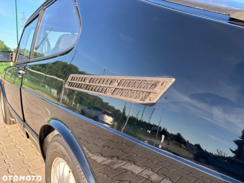 Saab 900 - 20