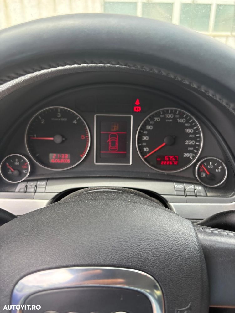 Audi A4 Limuzina - 5