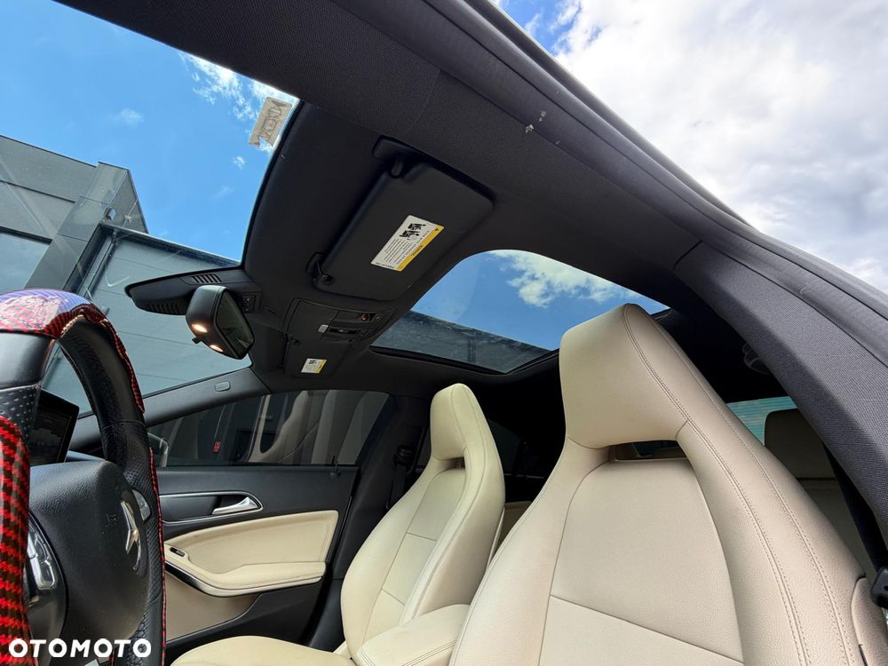 Mercedes-Benz CLA 250 7G-DCT AMG Line - 29