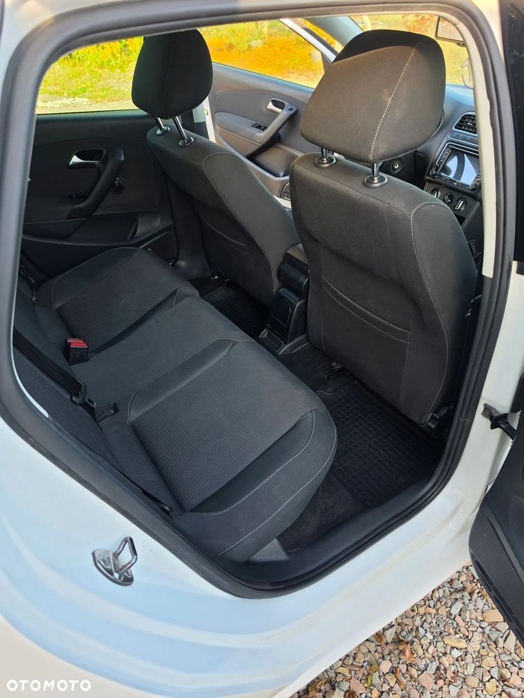 Volkswagen Polo - 22