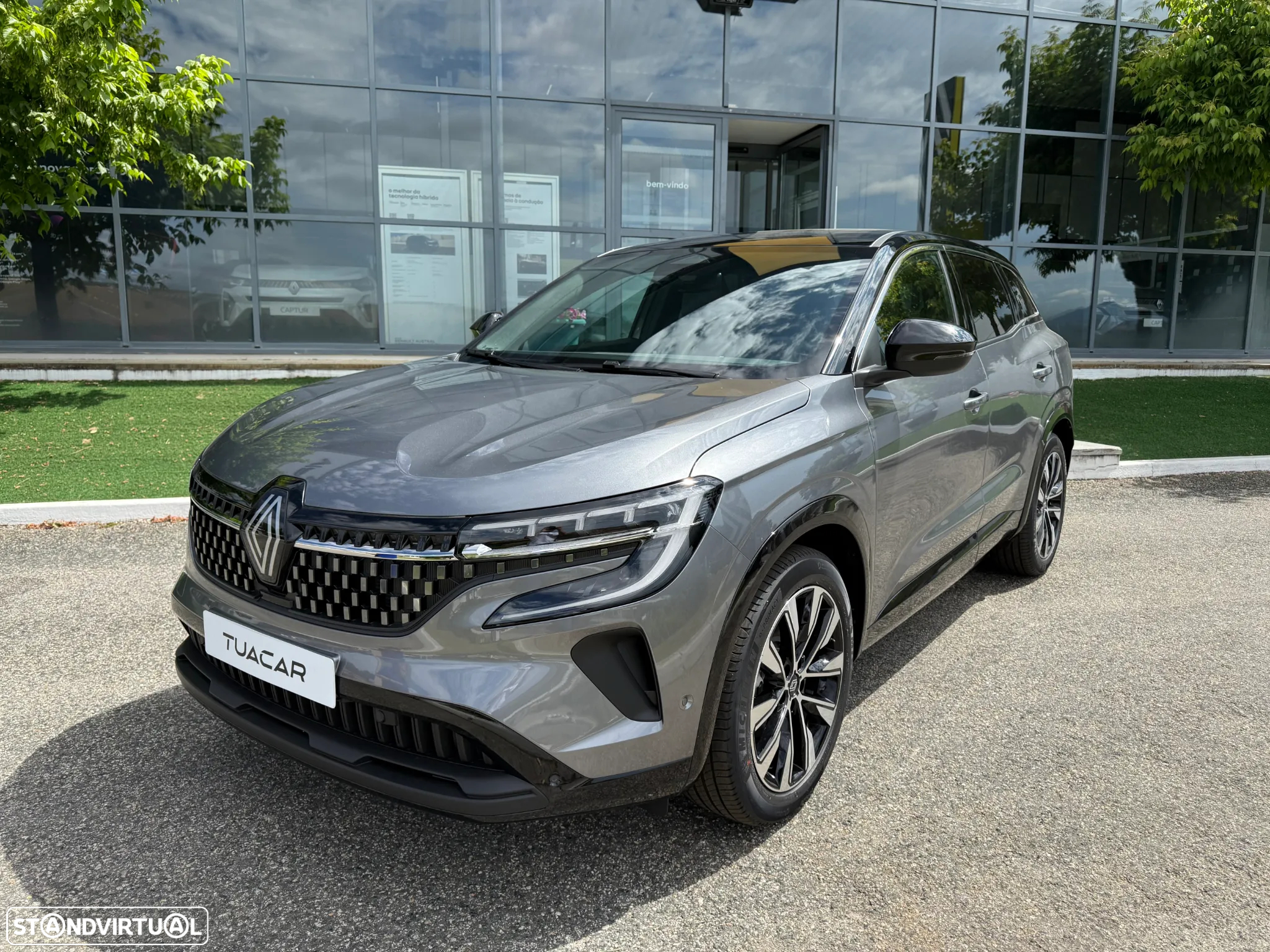 Renault Austral 1.2 E-Tech Techno - 4