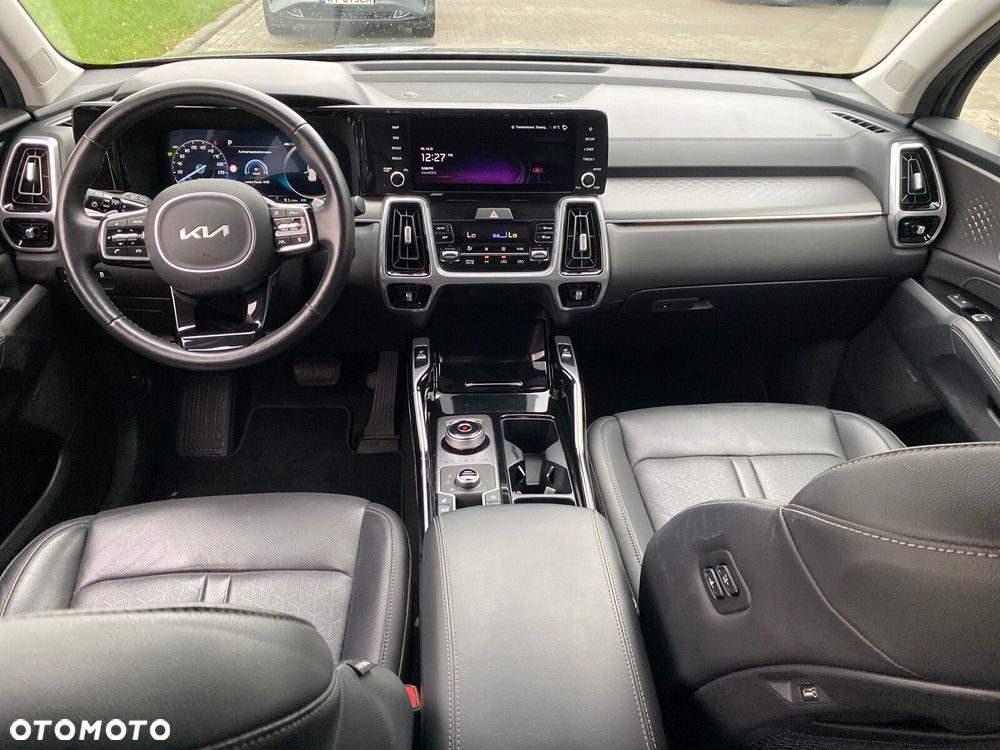 Kia Sorento - 12