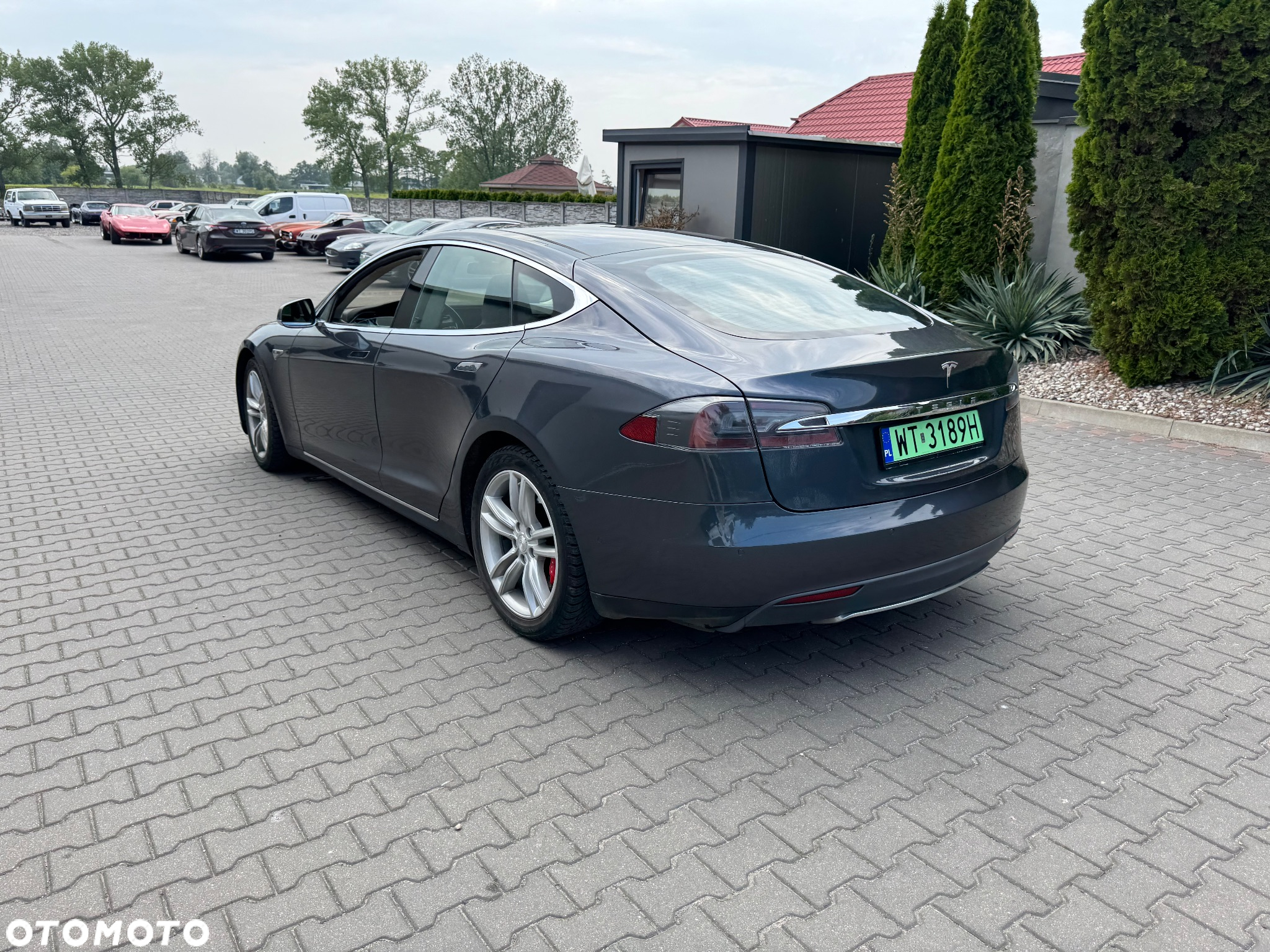 Tesla Model S Dual Motor Allradantrieb Performance - 17