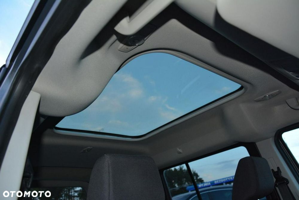 Ford Tourneo Connect Grand - 23