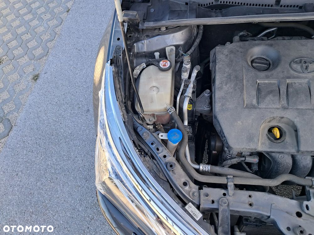 Toyota Corolla 1.6 Premium MS - 40