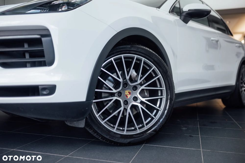 Porsche Cayenne Standard - 24