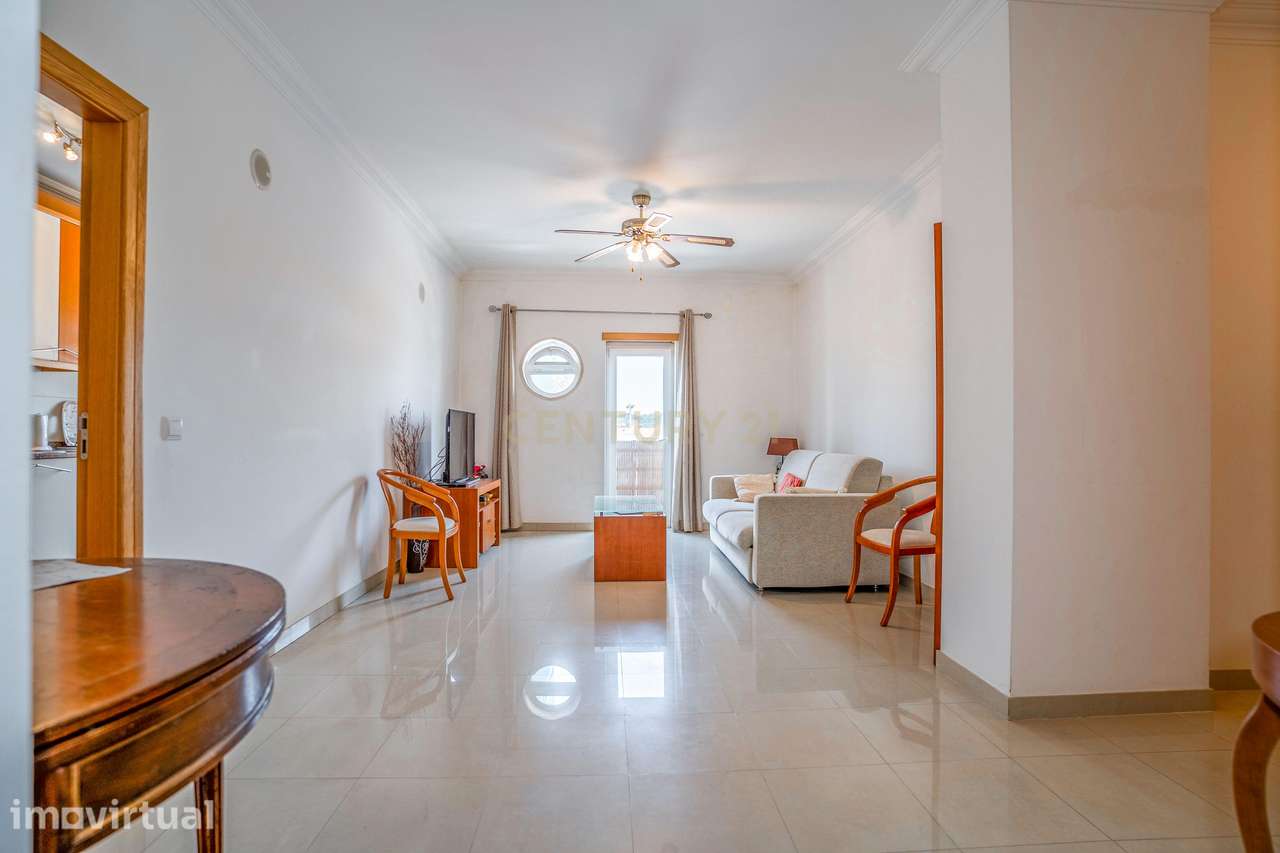 Apartamento T2 | 4º andar | Elevador | Parqueamento | Caldas da Rainha - Grande imagem: 3/14