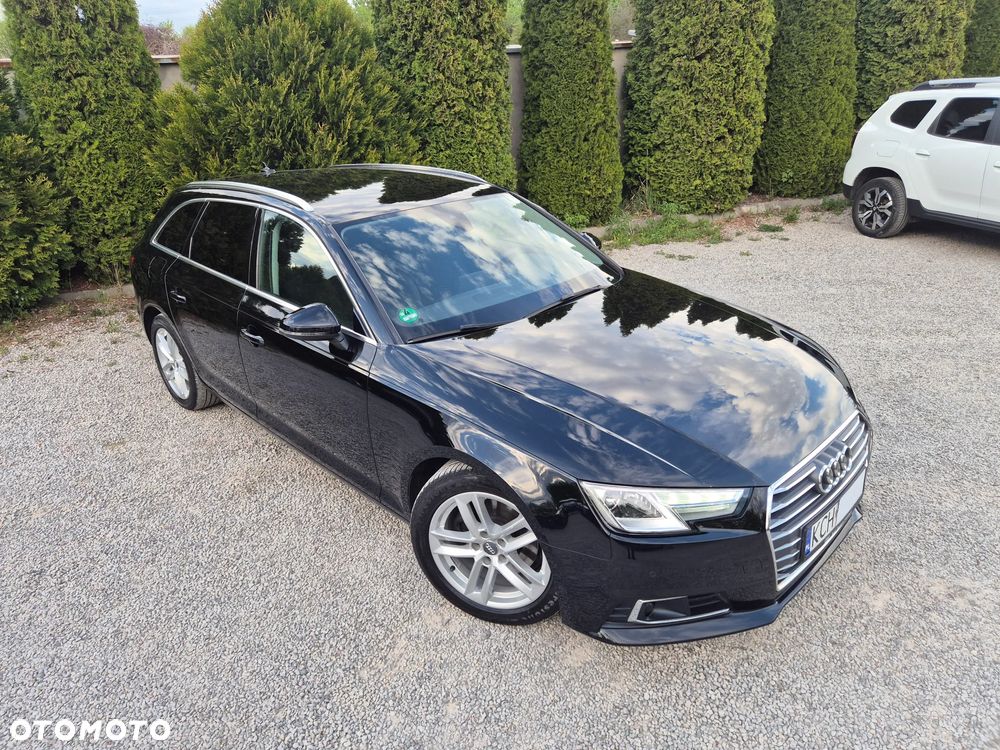 Audi A4 Avant 2.0 TDI ultra S tronic sport - 32