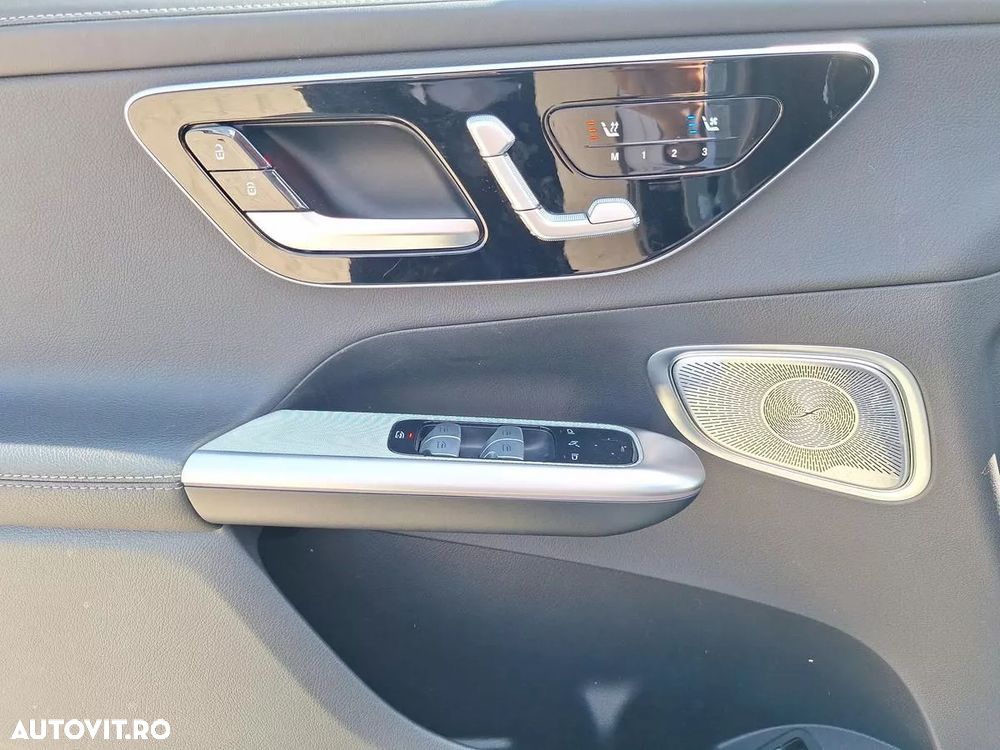 Mercedes-Benz GLC 300 e 4MATIC PHEV - 17