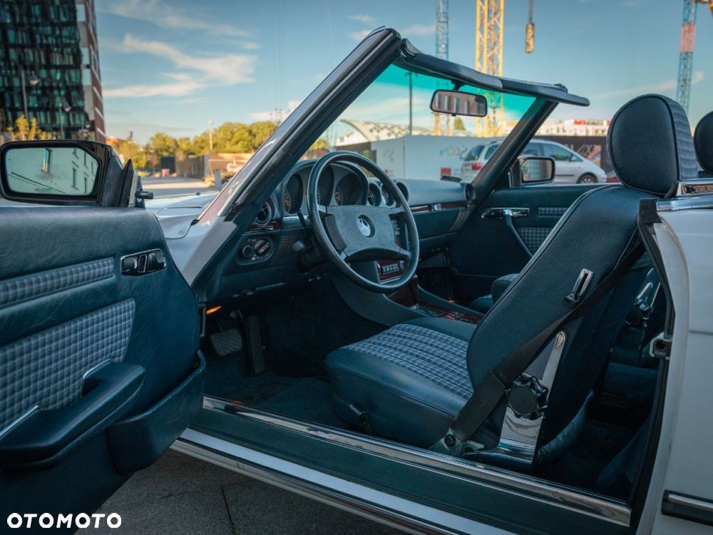 Mercedes-Benz SL 500 - 16